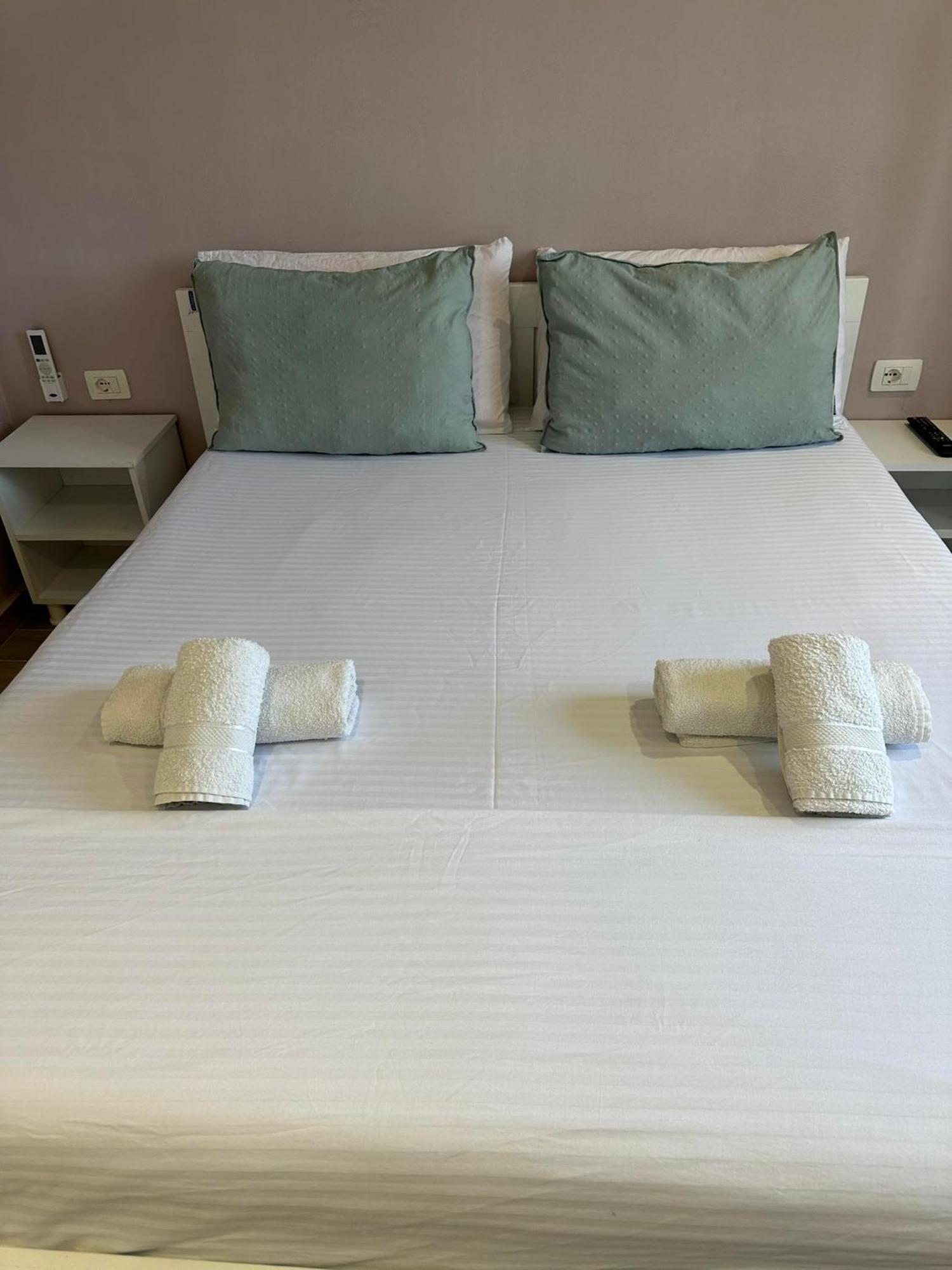 Elite Inn วญอเรอ ภายนอก รูปภาพ