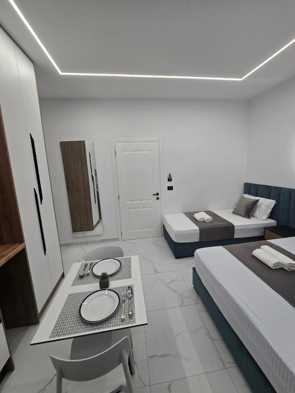 Elite Inn วญอเรอ ภายนอก รูปภาพ