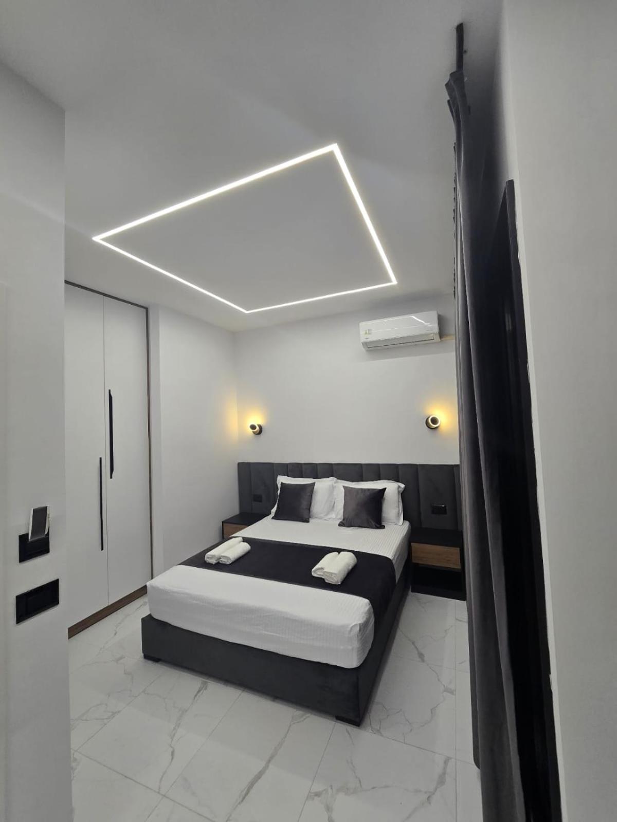 Elite Inn วญอเรอ ภายนอก รูปภาพ